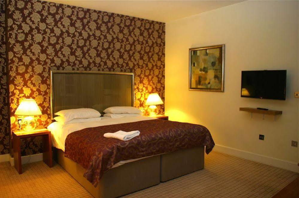The Bear Hotel By Greene King Inns Hungerford Exteriér fotografie